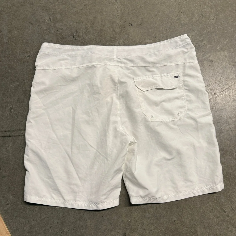 Hurley Mens White Board Shorts Swim Trunks Size 38 Lace Up Back Pocket Surf